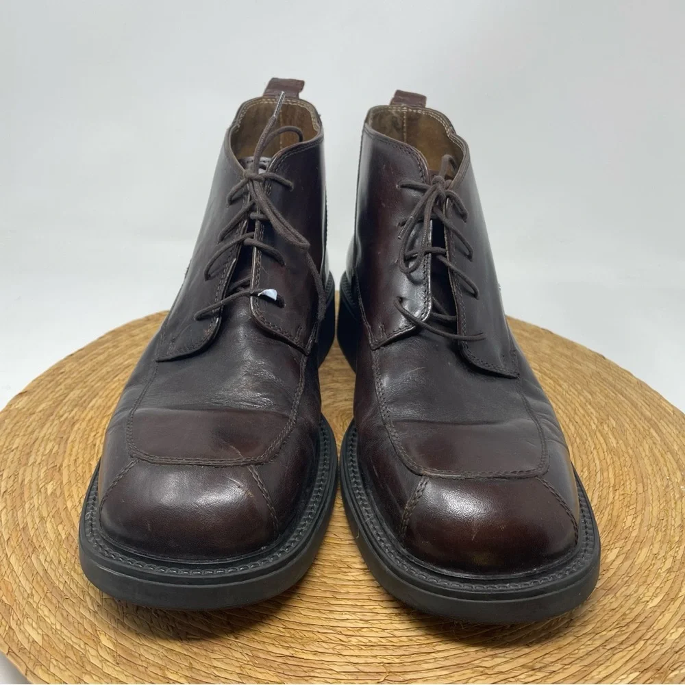 SKECHERS Vintage Leather Lace Up Chukka Boots Size 11